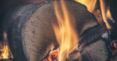 Blog post How to Maintain a Fireplace or Wood Stove